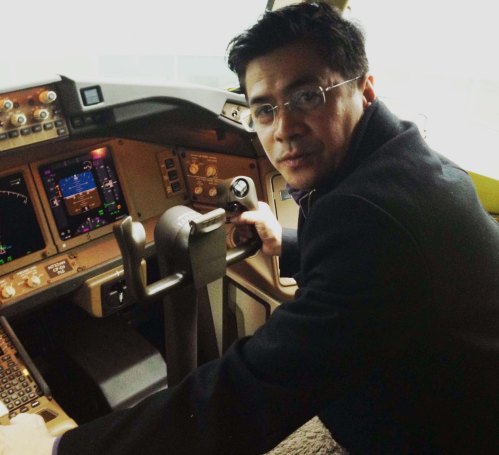 A recent graduate of WMU-Cooley Law School who commuted to weekend classes from Seattle from Seattle, Mel Matias is a CPA and auditor with Boeing and is pictured in the cockpit of a Boeing 787 for delivery. Photo courtesy of Mel Matias.